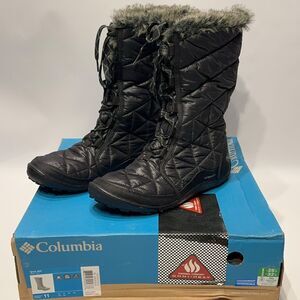 Columbia Quilted Black Winter Boots with Fur Trim